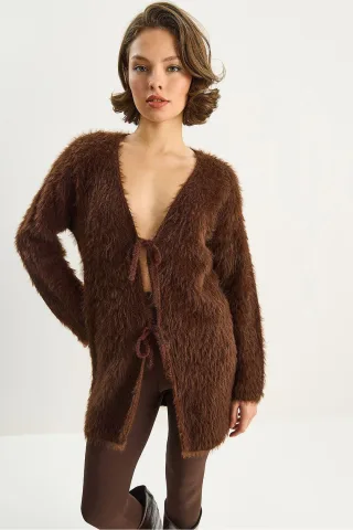 Strukturiertes V-Ausschnitt Midi-Cardigan mit Bindegürtel