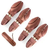 Blumtal Schuhspanner für Herren und Damen - Schuhdehner aus Zedern-Holz (2-tlg., 1 Paar, 2 Paar, 5 Paar), mit Schuhlöffel und ergonomischen Spanngriff, TESTSIEGER
