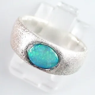 935er Opal Ring mit 0,57 ct. Crystal Opal