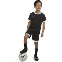 Nike Sportswear T-Shirt & Shorts NKB B NK ACADEMY SHORT SET (2-tlg) Set-Artikel aus 2 Teilen, T-Shirt und Shorts, sportlicher Stil