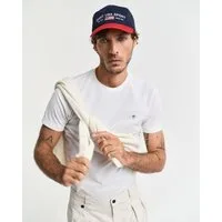 Gant T-Shirt SLIM PIQUE SS T-SHIRT aufgestickte GANT-Wappengrafik auf der Brust