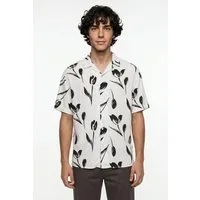 Jack & Jones Kurzarmhemd JJEJEFF CHARGE RESORT SHIRT SS SN mit All-Over Print