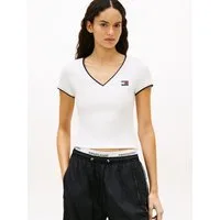 Tommy Jeans Kurzarmshirt TJW SLIM BADGE V-NECK TEE mit dem V-Ausschnitt