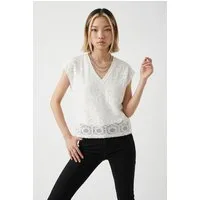 Vero Moda Spitzenshirt VMIRIS CROCHET V-NECK T-SHIRT JRS BTQ