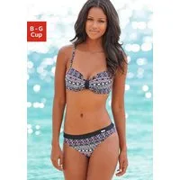LASCANA Bügel-Bikini mit unifarbener Schlaufe zwischen den Cups