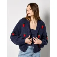 Apricot Cardigan Grobe Strickjacke mit Erdbeerstickerei