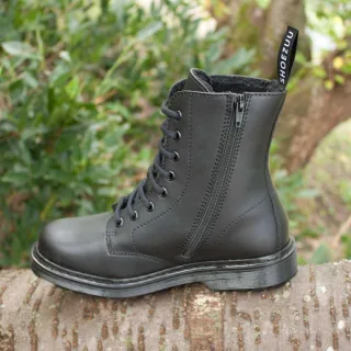 Shoezuu 8 Eye UK Zip-Boot Winter Black Mono 39