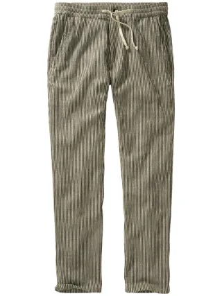 Mey & Edlich Herren In-Aktion-Hose Grün 49 % Polyester, 48 % Baumwolle, 2 % Polyacryl, 1 % Elasthan
