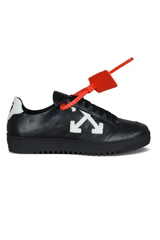 Off-White Low Vulcanized Sneakers Schwarz