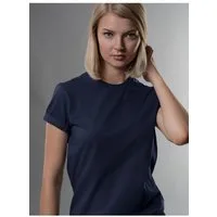 Trigema T-Shirt TRIGEMA Slim Fit T-Shirt aus DELUXE Baumwolle (1-tlg)