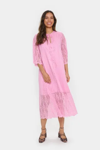 Kleid Regular Fit Bonbon pink