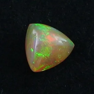 6,96 ct Welo Opal Multicolor Opalstein