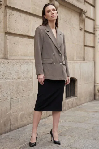Geknöpfter Blazer-Jacke