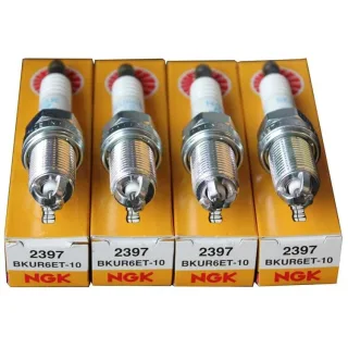 4 NGK Z?ndkerzen BKUR6ET-10 Audi A4 Mercedes Seat Ibiza Skoda Fabia VW Golf