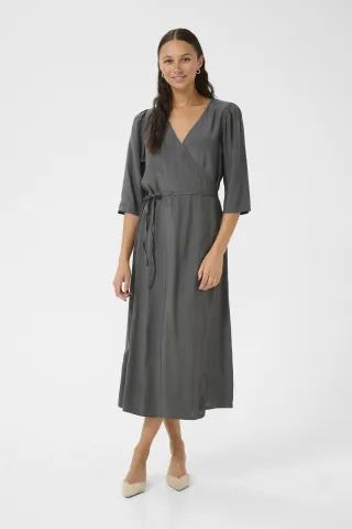 Kleid Regular fit black