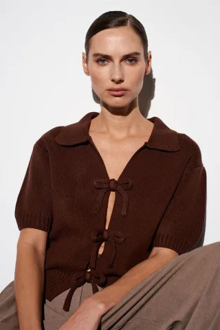 Damen Rippstrick-Acryl Polo-Cardigan mit Schleifenfront