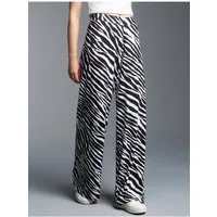 Trigema Jerseyhose TRIGEMA Hüfthose mit Allover-Zebramuster (1-tlg)