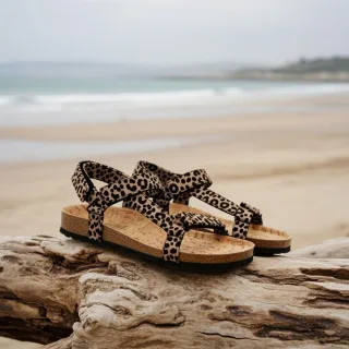 Grand Step Shoes Sandalen Levi Leo camel 37
