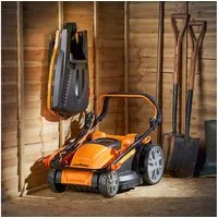 Lawnmaster Elektrorasenmäher 6-fache Schnitthöhenverstellung (20-70 mm), 42L Fangbox, 1800W, 40cm Arbeitsbreite, T-Drive-Technologie, Kraftvoller Power Motor
