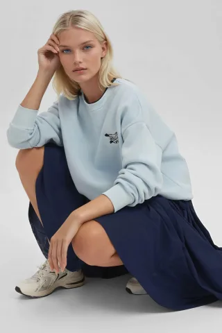 Komfort Sweatshirt mit gesticktem Tiermuster und erhöhtem Rundhalsausschnitt