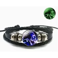 Stelby Armband mit Gravur Sternzeichen Stier mit 3D Gravur im Glas (Weihnachtsgeschenk, Geburtstagsgeschenk, Valentinstaggeschenk, modern, minimalistisch), langlebig, pflegeleicht, unisex