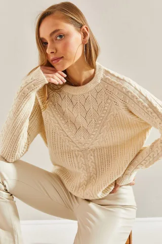 Gemusterter dicker Rundhals-Pullover