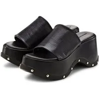 French Connection Mule, Sandale, offener Schuh, Lederpantolette, Sommerschuhe Pantolette aus Leder mit modischer Plateausohle und Nieten