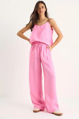 Ärmelloses Trägertop und weite Hose Set