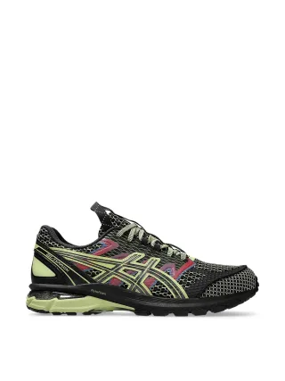 US4-S Gel-Terrain-Sneaker
