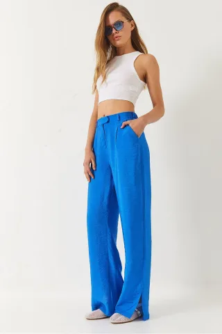 Blau