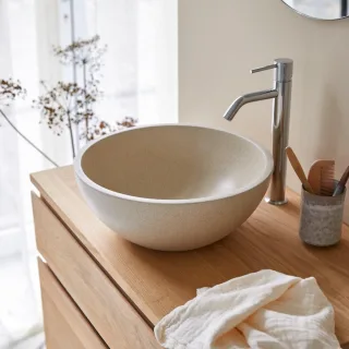 Rundes Waschbecken Micha aus Terrazzo Cream