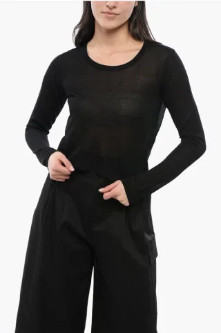 Cropped Fit Viskose-Mix-Pullover mit Rundhalsausschnitt in Schwarz