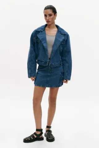 Blau