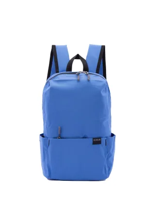 Hellblau