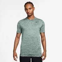 Nike T-Shirt M NK DF TEE RLGD NEW VENEER für sportliche Aktivitäten, sportlicher Stil, für Erwachsene