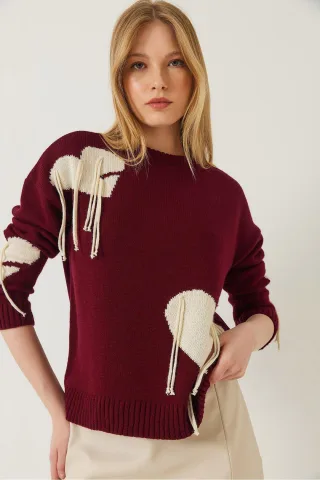 Rüschendes Herzmuster Rundhals-Pullover