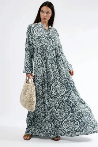 Bequemes gemustertes Maxikleid