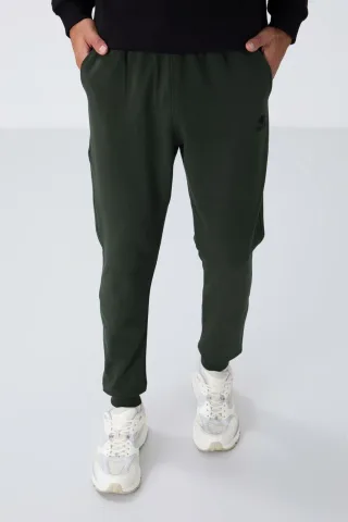 Herren Sweatpants aus Fleece in Solid-Optik