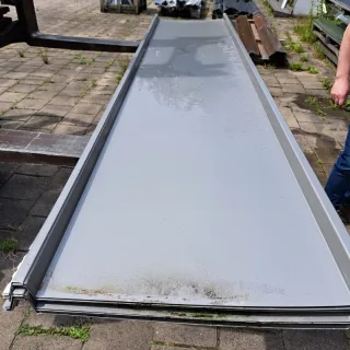 Trapezblech Stehfalzoptik 33/500 | ohne Prägung | Aluminium | 2,50 m Länge | Graualuminium ( RAL 9007 )