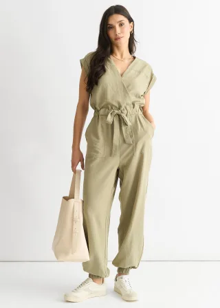 Salbeigrüner Utility-Overall mit Wickelgürtel
