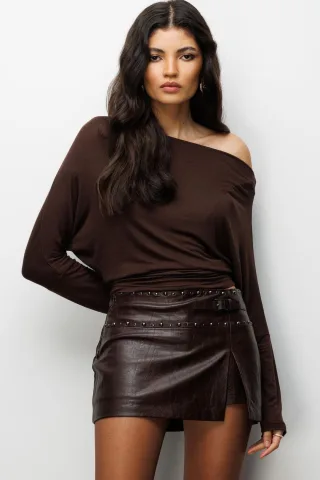 Asymmetrische Kragen Slim-Fit Crop-Bluse mit Ausschnitt