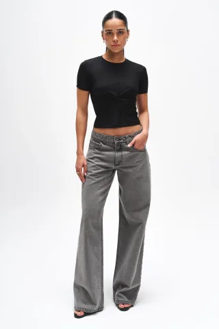BENU schwarzes gedrehtes Damen-T-Shirt