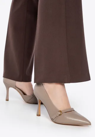 Wittchen Damen-Pumps aus Leder mit Riemen, Beige, Naturleder