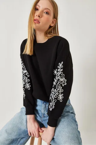 Gestickter Rundhalsausschnitt Langarm-Sweatshirt