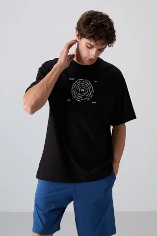 Schwarz