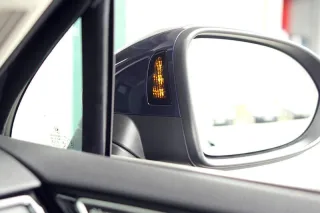 Spurwechselassistent inkl. Ausparkassistent für VW Passat B8
