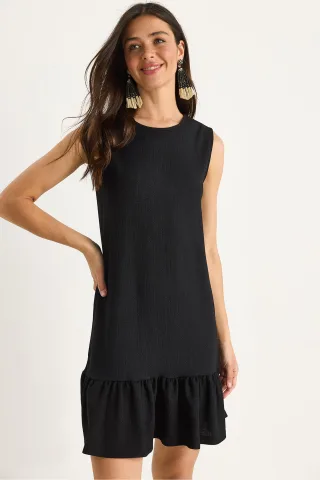 Strukturiertes Crepe-Midi-Kleid mit Rüschendetail
