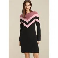 Tamaris Strickkleid aus angenehmer Viskosemischung lässiger Look mit Zickzack-Muster