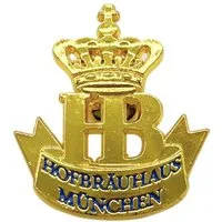 Hofbräuhaus München Anstecknadel Pin "Banderole", vergoldet – mit Krone und Banderole, ca. 4 × 3,5 cm, mit Butterfly-Verschluß