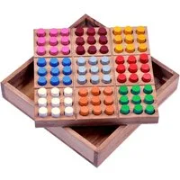 LOGOPLAY Spiel Farb Sudoku, Gesellschaftsspiel, Farb-Sudoku Denkspiel mit bunten Steckern Sudoku aus Holz, 16 × 16 cm